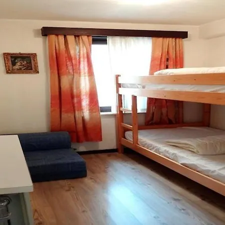Lägenhet In With Sea View, Cleaning Included *